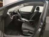  Volkswagen  Golf Volkswagen  Variant VIII 2.0 TDI 85kW DSG Life 5d #3