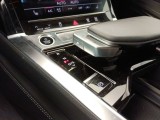  Audi  e-tron Audi  55 Quattro Advanced 5d #25