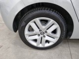  Renault  Clio RENAULT  / 2019 / 5P / BERLINA 1.6 HYBRID E-TECH 103KW ZEN #18