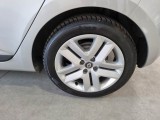 Renault  Clio RENAULT  / 2019 / 5P / BERLINA 1.6 HYBRID E-TECH 103KW ZEN #19