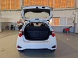  Toyota  Yaris TOYOTA  / 2017 / 5P / BERLINA 1.5 HYBRID BUSINESS #5