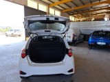  Toyota  Yaris TOYOTA  / 2017 / 5P / BERLINA 1.5 HYBRID BUSINESS #5