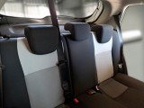  Toyota  Yaris TOYOTA  / 2017 / 5P / BERLINA 1.5 HYBRID BUSINESS #15