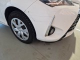  Toyota  Yaris TOYOTA  / 2017 / 5P / BERLINA 1.5 HYBRID BUSINESS #36