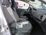  Toyota  Yaris TOYOTA  5p 3G berlina con portón 1.5 Hybrid Active #6