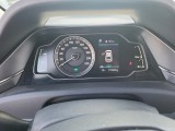  Hyundai   IONIQ HYUNDAI / 2019 / 5P / berlina con portón 1.6 GDI HEV Klass DCT #4