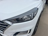 Hyundai  Tucson HYUNDAI  / 2018 / 5P / todoterreno 1.6 CRDI 85kW (116CV) 48V SLE 4X2(SP)(SL) #15