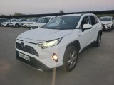  Toyota  RAV4 TOYOTA  / 2018 / 5P / todoterreno 2.5l 220H Advance 4WD 