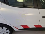  Renault  Clio RENAULT  / 2016 / 5P / BERLINA VAN 1.5 DCI 75 #27
