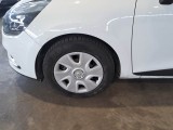  Renault  Clio RENAULT  / 2016 / 5P / BERLINA VAN 1.5 DCI 75CV SeS E6 #102