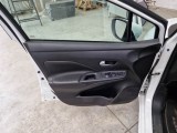  Nissan  Micra NISSAN  / 2016 / 5P / BERLINA IG¿T 100 ACENTA #63