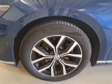  Volkswagen  Passat VOLKSWAGEN  / 2019 / 5P / STATION WAGON VAR.2.0 TDI SCR EVO 110KW EXEC. BMT DSG #59