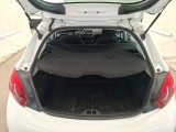  Peugeot  208  Affaire Premium 1.6 HDi 75CV BVM5 E6 #10