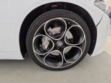  Alfa Romeo  Giulia ALFA ROMEO  / 2016 / 4P / BERLINA 2.2 TD 210 CV VELOCE AT8 Q4 #69