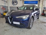  Alfa Romeo  Stelvio ALFA ROMEO  / 2017 / 5P / SUV 2.2 TURBO DIESEL 190CV AT8 Q4 BUSINESS 