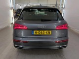  Audi  Q5 Audi  35 TDI S tronic S Edition 5d #16