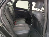  Audi  Q5 Audi  35 TDI S tronic S Edition 5d #19