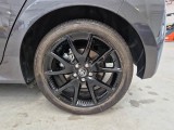  Toyota  Yaris TOYOTA  / 2020 / 5P / BERLINA HYBRID LOUNGE MY21 #19
