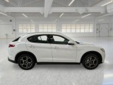  Alfa Romeo  Stelvio ALFA ROMEO  / 2017 / 5P / SUV 2.2 TURBO DIESEL 190CV AT8 Q4 BUSINESS #7