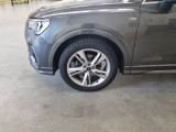  Audi  Q3 AUDI  / 2018 / 5P / SUV 35 TFSI S TRONIC S LINE EDITION #52