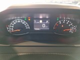  Peugeot  2008 PEUGEOT  / 2019 / 5P / CROSSOVER BLUEHDI 130 EAT8 ALLURE S/S AUT. #4