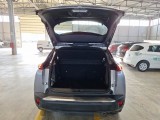  Peugeot  2008 PEUGEOT  / 2019 / 5P / CROSSOVER BLUEHDI 130 EAT8 ALLURE S/S AUT. #5
