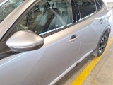  Peugeot  2008 PEUGEOT  / 2019 / 5P / CROSSOVER BLUEHDI 130 EAT8 ALLURE S/S AUT. #52