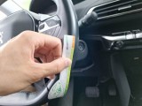  Peugeot  3008 PEUGEOT  / 2016 / 5P / SUV BLUEHDI 130 EAT8 SeS BUSINESS #103