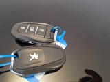  Peugeot  3008 PEUGEOT  / 2020 / 5P / SUV BLUEHDI 130 EAT8 SeS ACTIVE BUSINESS #124