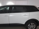  Peugeot  5008 PEUGEOT  / 2017 / 5P / SUV BLUEHDI 130 BUSINESS EAT8 S/S AUT. #58