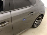  Peugeot  208 PEUGEOT  - 2019 1.2i PureTech 100 Allure (EU6.3) 5d #32