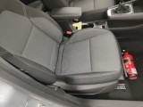  Renault  Captur Renault  TCe 90 Corporate Edition 5d #40