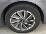  Hyundai   IONIQ Hyundai EV Comfort 5d #14
