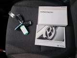  Hyundai  Kona Hyundai  Comfort Electric 64 kWh 5d #4