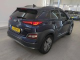  Hyundai  Kona Hyundai  Premium Electric 64 kWh 5d #2