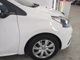  Peugeot  208 Peugeot  Blue Lion 1.2 PureTech 82 99g 5d #25
