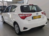  Toyota  Yaris Toyota  1.5 Hybrid Active Automaat 5d #9