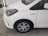  Toyota  Yaris Toyota  1.5 Hybrid Active Automaat 5d #27