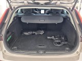 Volvo  V60 Volvo  T6 AWD Plug-in Hybrid Plus - Bright 5d #28