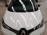  Renault  Zoe RENAULT  / 2019 / 5P / BERLINA  LIFE R110 #24