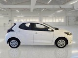  Toyota  Yaris TOYOTA  / 2020 / 5P / BERLINA HYBRID ACTIVE MY24 #7