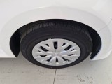 Toyota  Yaris TOYOTA  / 2020 / 5P / BERLINA HYBRID ACTIVE MY24 #57