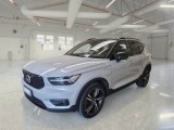  Volvo  XC60 VOLVO XC40 / 2017 / 5P / SUV T5 PLUG-IN HYBRID AUTO RECHARGE R-DESIGN 