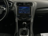  Ford  Mondeo FORD  / 2014 / 5P / berlina con portón 2.0 TDCi 110kW (150CV) Titanium 235 #13