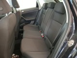  Volkswagen  Polo VOLKSWAGEN  / 2017 / 5P / Berline 1.0 TSI 95 DSG7 Lounge Business #9