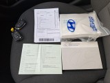  Hyundai   IONIQ HYUNDAI / 2019 / 5P / berlina con portón 1.6 GDI PHEV Klass DCT #9