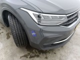  Volkswagen  Tiguan VOLKSWAGEN  DIESEL - 2021 2.0 TDI 150 SCR 4Motion Life BMT DSG 5d #28