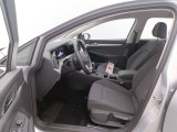  Volkswagen  Golf Volkswagen  VIII 1.0 TSI 81kW Life Business 5d #3