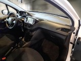  Peugeot  208 PEUGEOT  / 2015 / 5P / BERLINA VAN ACTIVE BLUEHDI 100CV #3