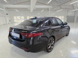  Alfa Romeo  Giulia ALFA ROMEO  / 2016 / 4P / BERLINA 2.2 TURBO DIESEL 190CV EXECUTIVE AT8 #2
